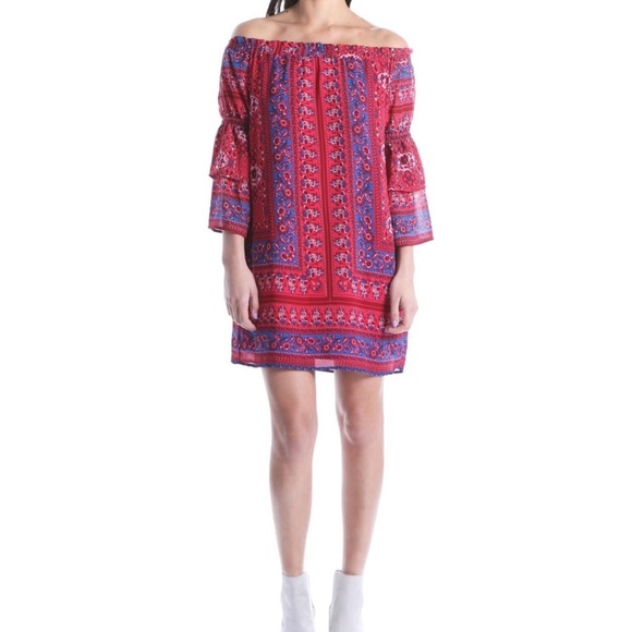 Kut from the Kloth Dresses & Skirts - Kut From The Kloth Ruffle Shoulder Dress NWT